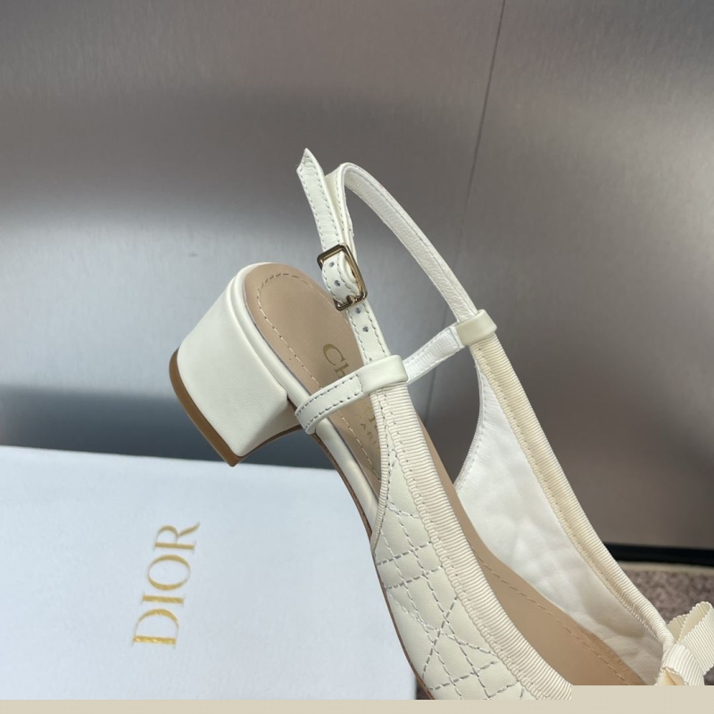 ch**an D*or sandals
